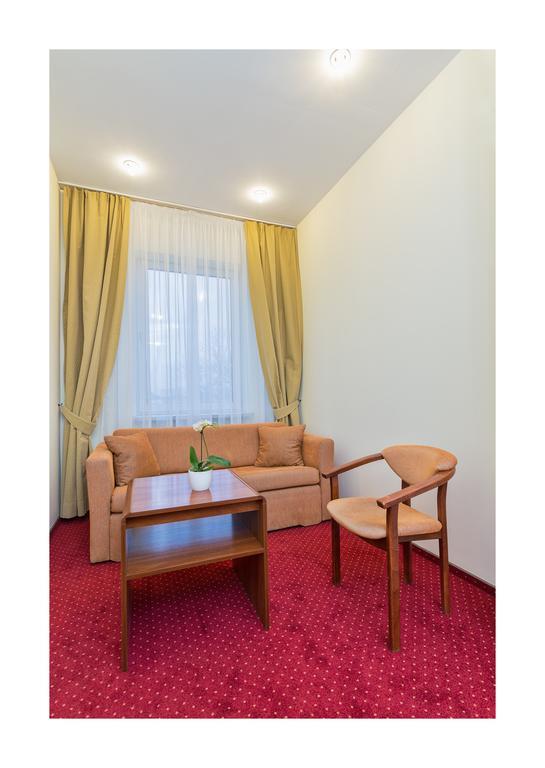 Hotel Colibra Warsaw Exterior photo